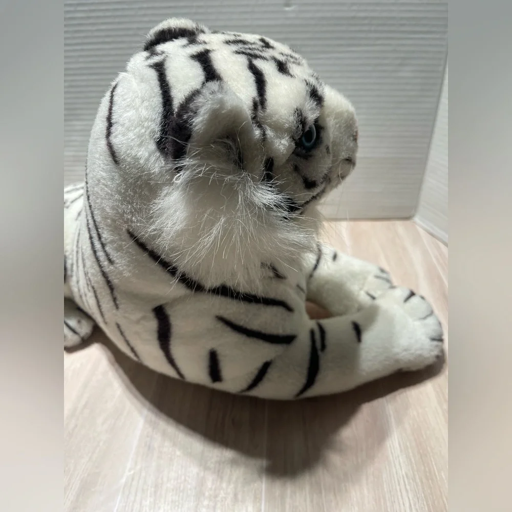 Vintage JIC White Tiger Plush Stuffed Animal – Realistic Big Cat Toy 17”